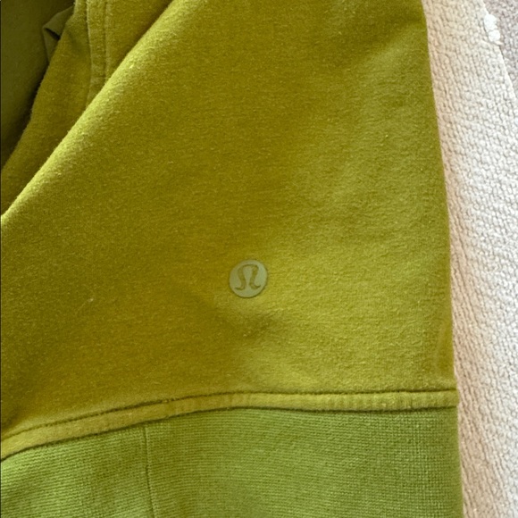 Lululemon Bundle - Picture 5 of 7